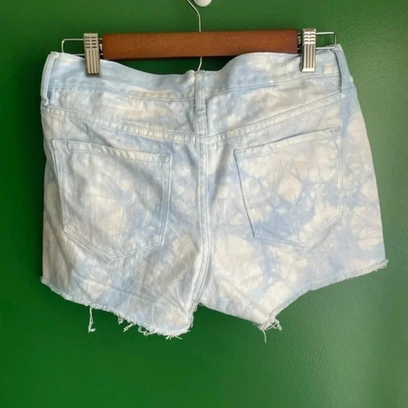 Old Navy Diva Tie Dye Blue White‎ Denim Jean Shorts Cutoffs Cute! - Picture 3 of 6
